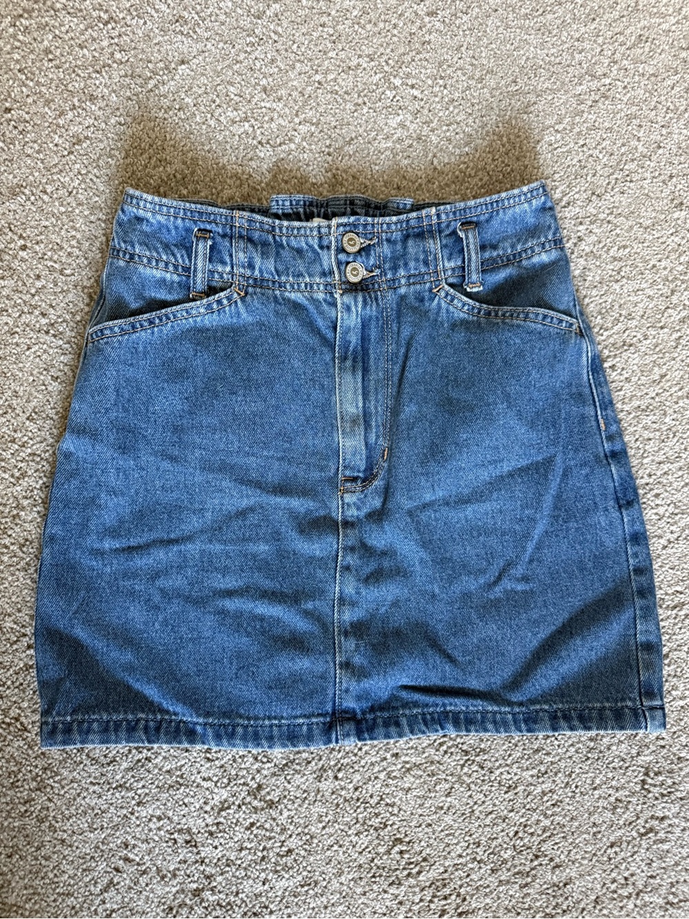 Hollister Ultra High-Rise Mini Denim Skirt